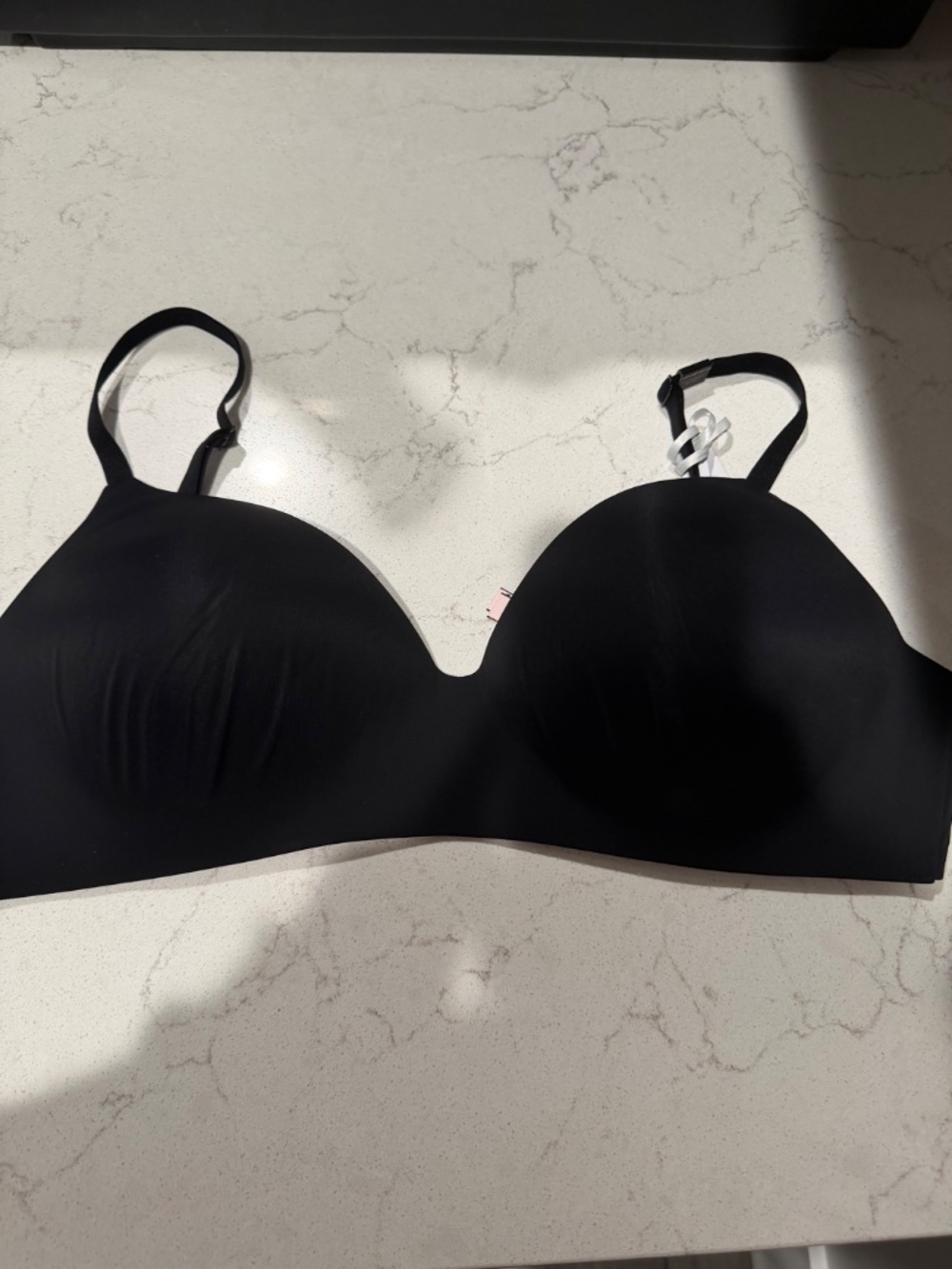 Victoria's Secret Black Bra 38 DD NWT T-Shirt Collection